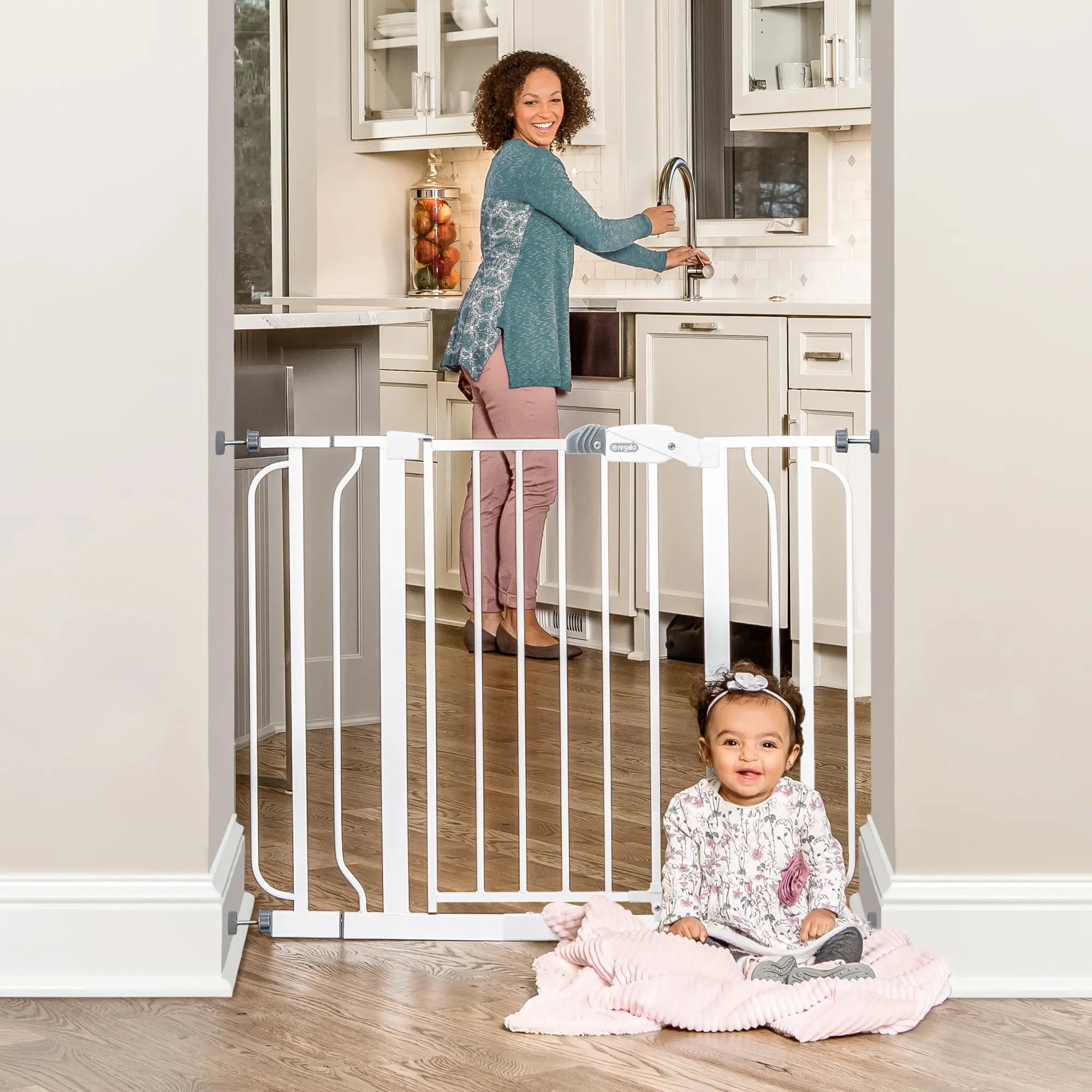Regalo baby gate buy buy baby hotsell