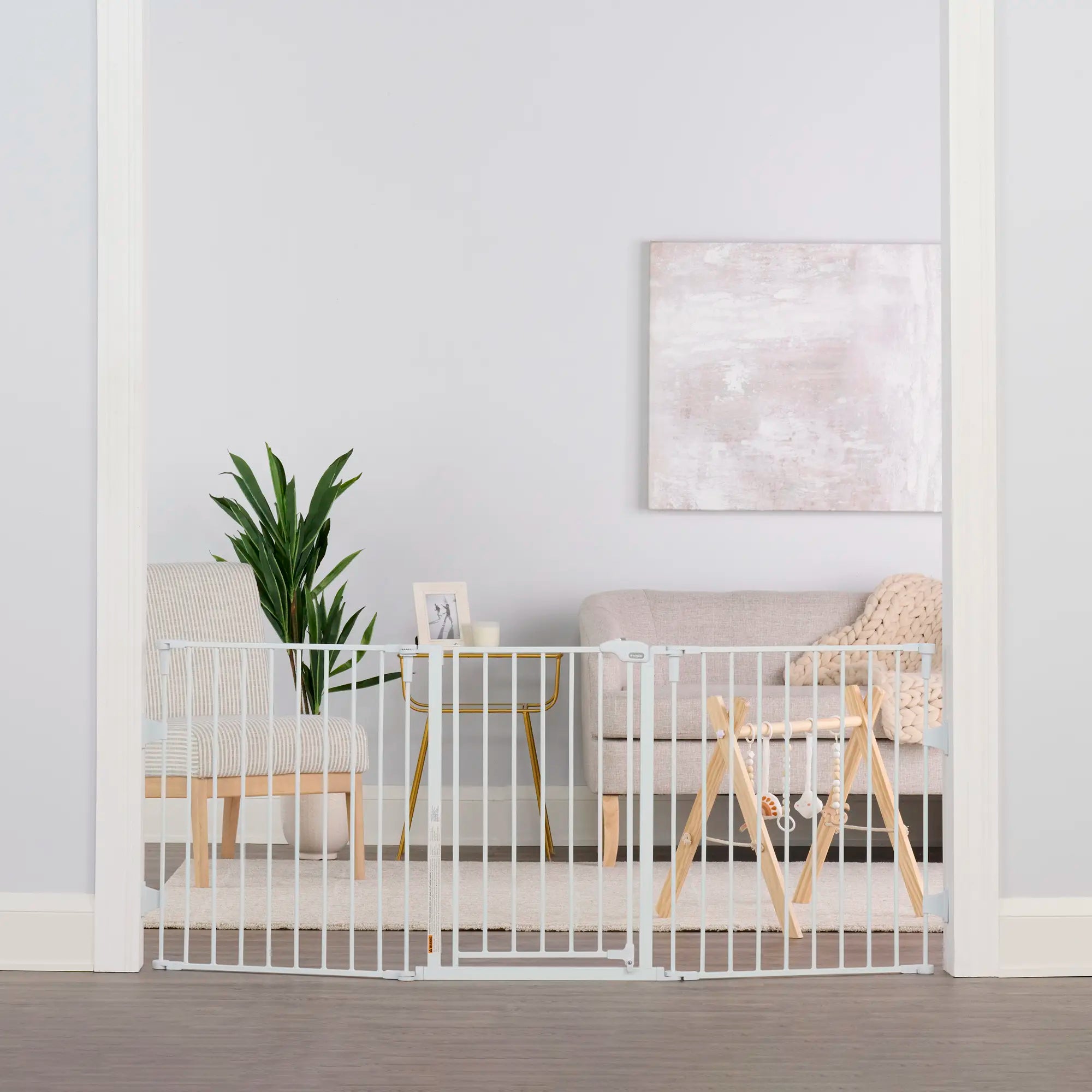 Regalo easy open top extra wide baby gate
