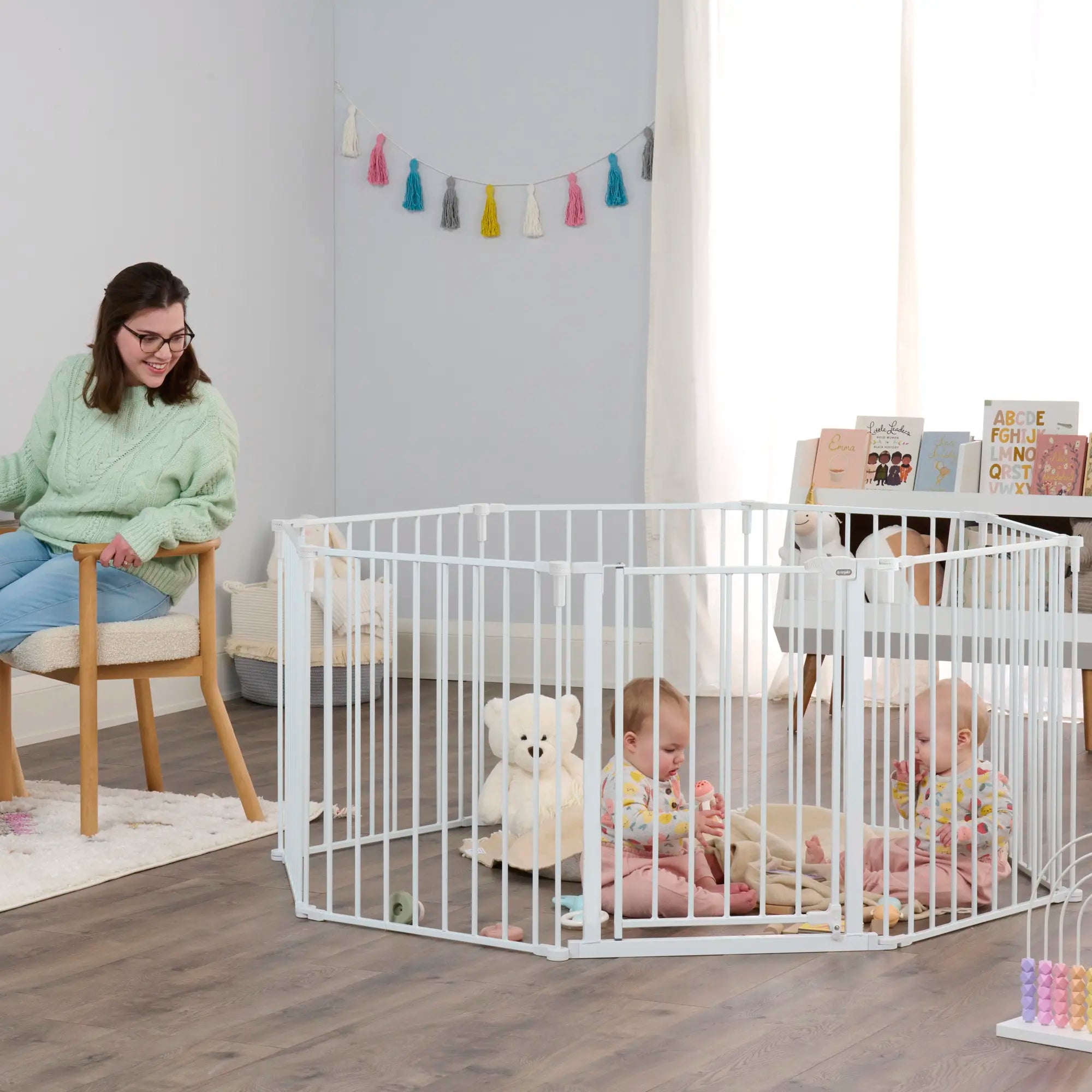 Regalo baby play yard 2025