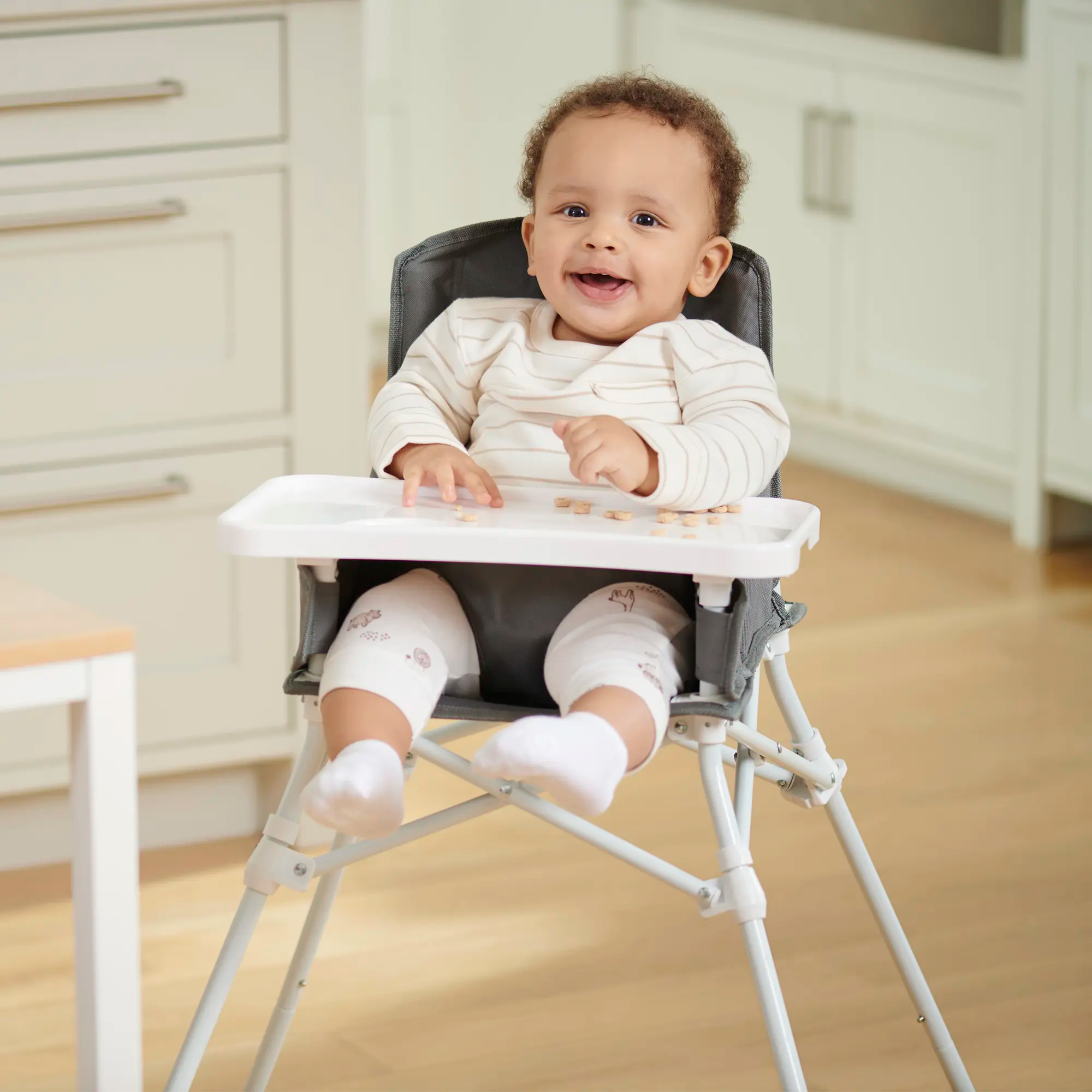 My Portable High Chair with Tray Gray Regalo Baby