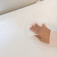 Wiping infant changing pad