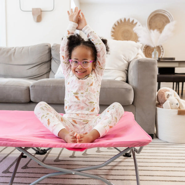 Folding top toddler bed
