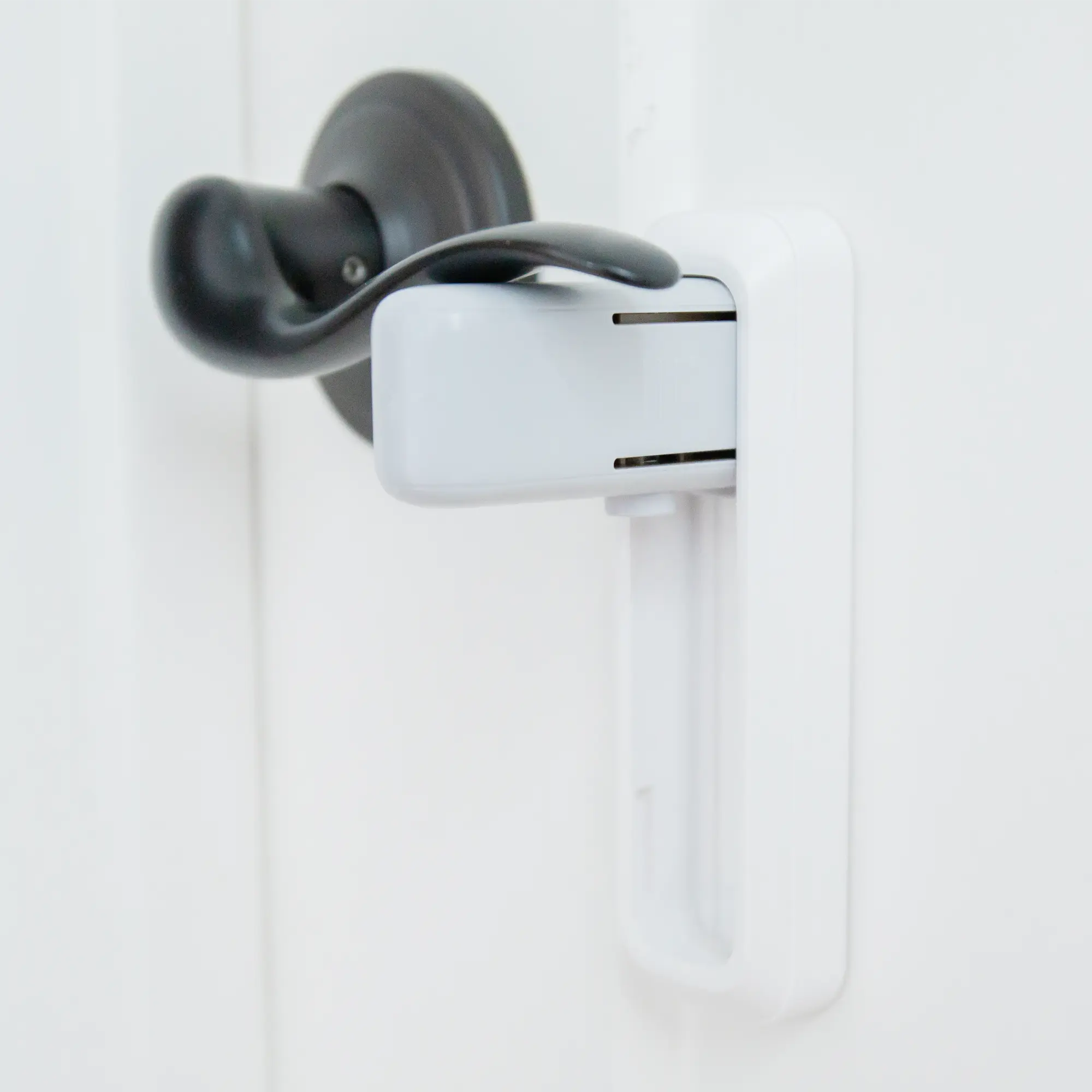 Door Lever Lock (3 Pack +Gift) Child Door Locks for Kids Safety - Lever  Door Handle Child Locks for Door - Child Proof Locks for Doors - Child  Proof Door Lock (White Transparent)