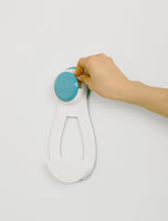 Bath toy scoop hanger lock